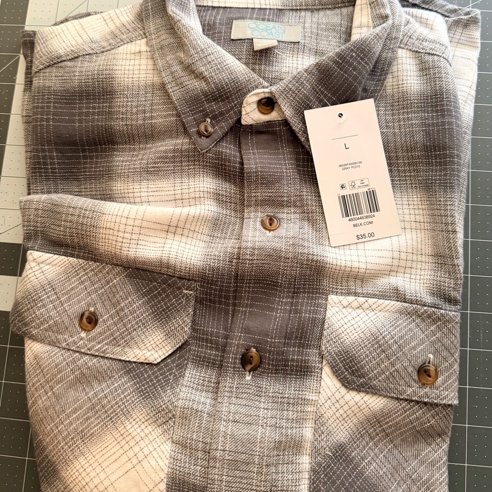 Ocean Coast Gray Plaid Button-Up Shirt - Men's Large